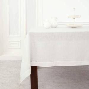 lot 1581 image: Solino Home Linen Tablecloth 60 x 108 Inch - Classic Hemstitch 100% Pure Linen White Table Cloth for Rectangle Tables - Machine Washable Tablecloth for Summer