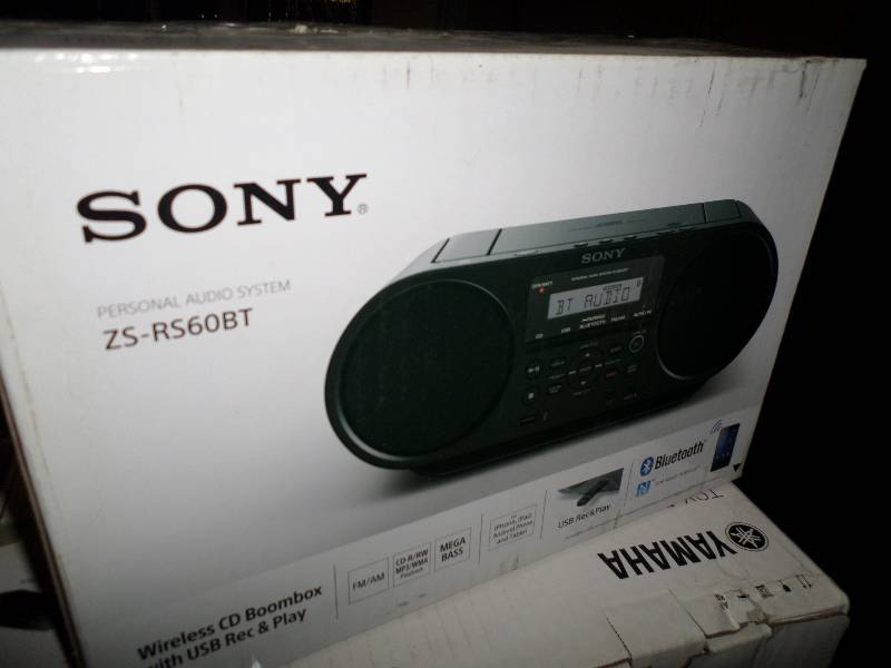 lot 2353 image: Sony ZSRS60BT CD Boombox with Bluetooth and NFC