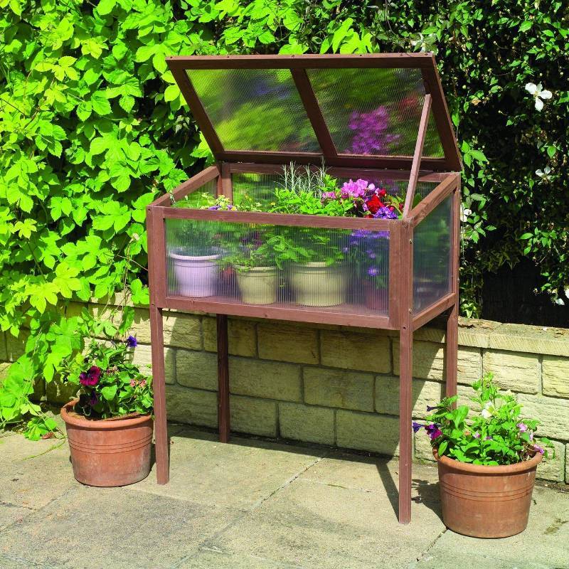 lot 2331 image: Gardman 7651 Raised Wooden Cold Frame