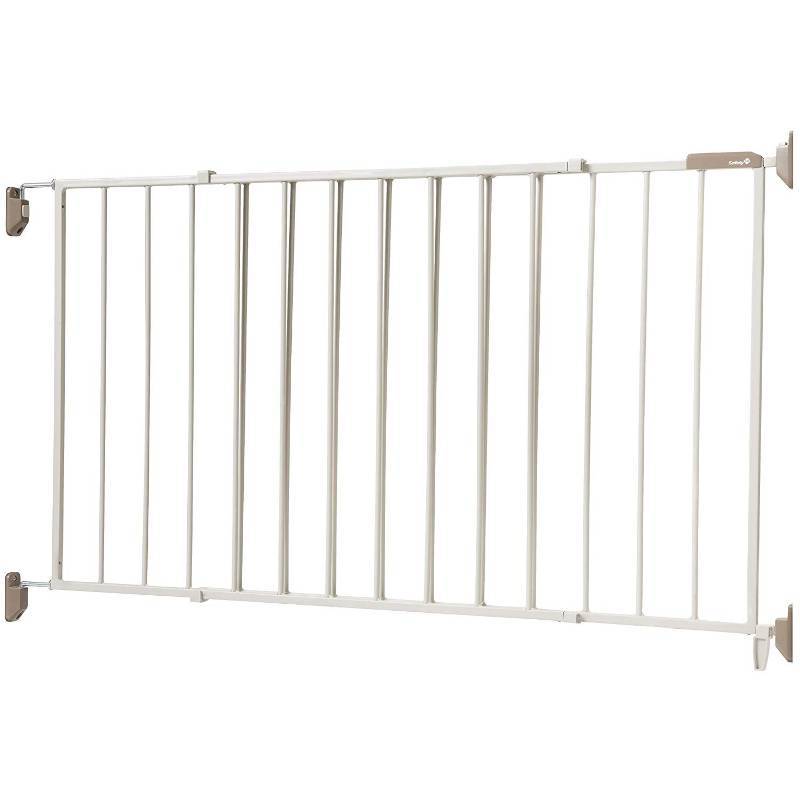 lot 2359 image: Safety 1st Wide & Sturdy Sliding Metal Gate