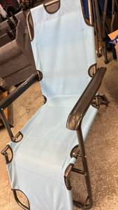 lot 435 image: Folding Reclining Lawn Chair-Blue - Retail $45