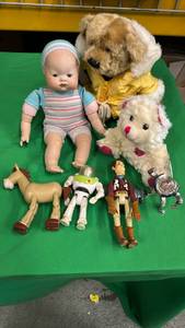 lot 445 image: Misc Lot of Toys, Dolls and Bears.