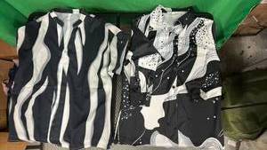 lot 479 image: 2 Piece Black and White Womenswear Sz Med