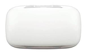 lot 2380 image: Newhouse Hardware CHM2 Door Chime, White