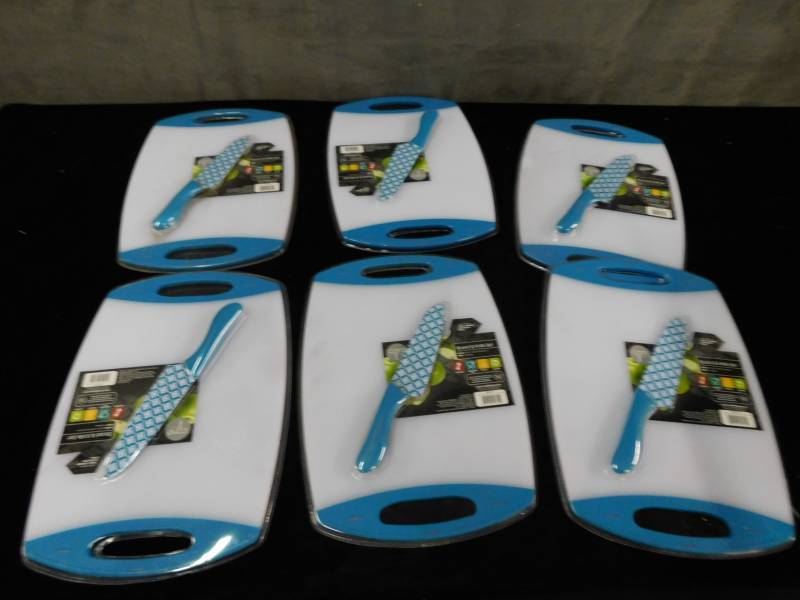 lot 2032 image: Lot of Board and Knife Sets