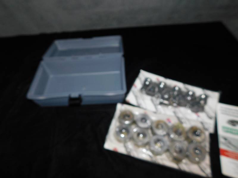 lot 2156 image: Piranha Tooling Kit Punch