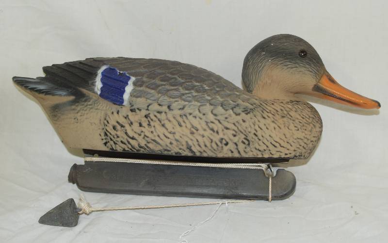 lot 1236 image: Nice Duck Decoy with Weight