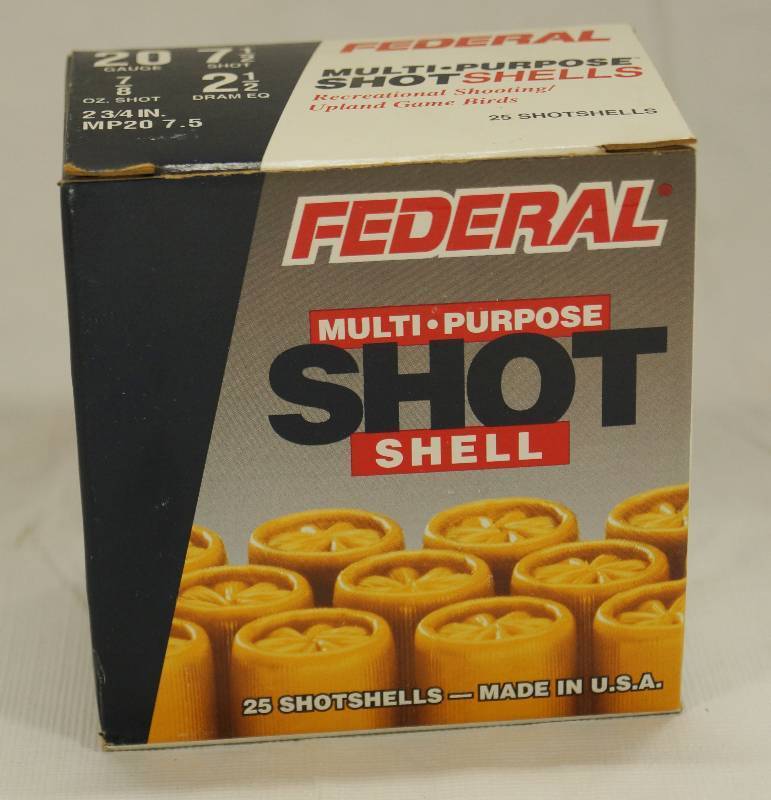 lot 1018 image: Box of 25 Federal Multi-Purpose Shot Shell - 20 Gauge - 2.75 Length - 2.5 DR EQ - 0.875 oz shot - 7.5 shot - MP20 7.5