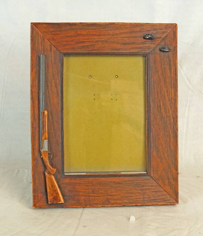 lot 6835 image: Wooden Picture Frame w Shotgun Theme and Clay Pigeons  Trap Shooting - COOL