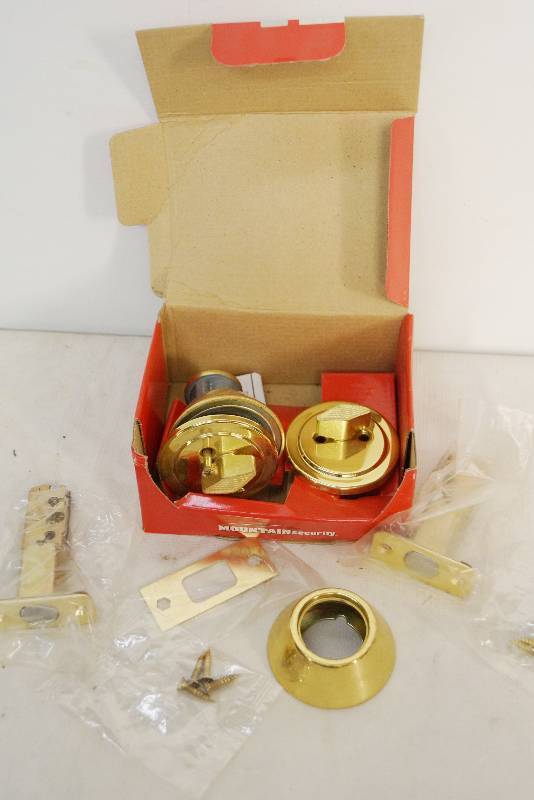 lot 9477 image: Mountain Security Deadbolt w Original Box- Cool