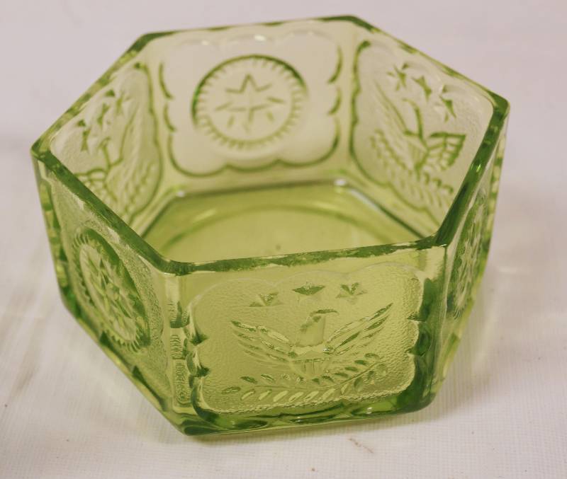 lot 3195 image: Lot of Two Green Assorted Glassware - Coin Glass