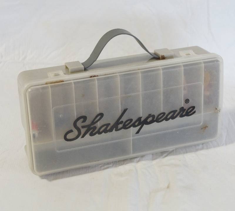 lot 1346 image: Tackle Box - Shakespeare - Cool