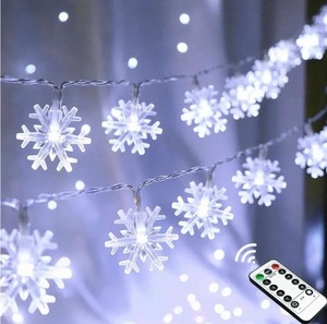 lot 1198480 image: LED Snowflake String Lights with Remote Control - Retail $15