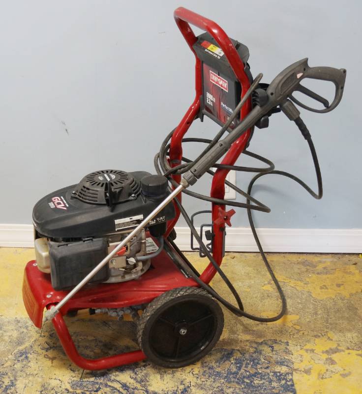 lot 1380 image: Power Washer - Craftsman M# 580.752610 - 2600 MAX PSI - 2.3 MAX GPM - Owner says starts, runs