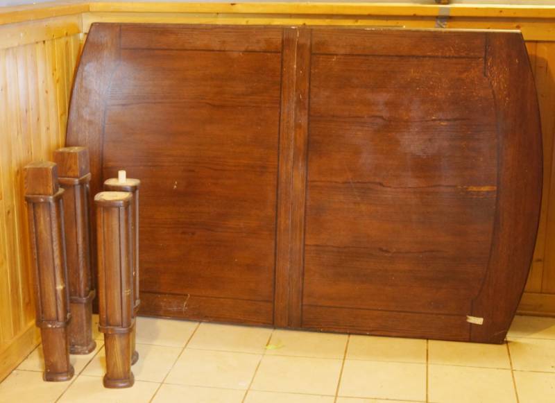 lot 1419 image: HUGE- Wood Table with Leaf - Table is over 6ft long and add a 2.5 leaf WOW