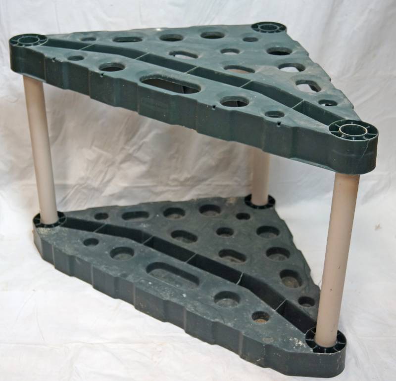 lot 3407 image: Small Plastic Corner Shelf -20 Inches Tall X 32 Inches Wide X 18 Inches Deep