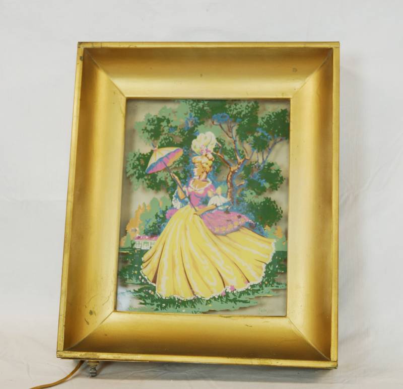 lot 3410 image: Beautiful Vintage Hand Painted Glass In Lighted Metal Frame Measures 12 X 14.5   2.5 Deep - Works