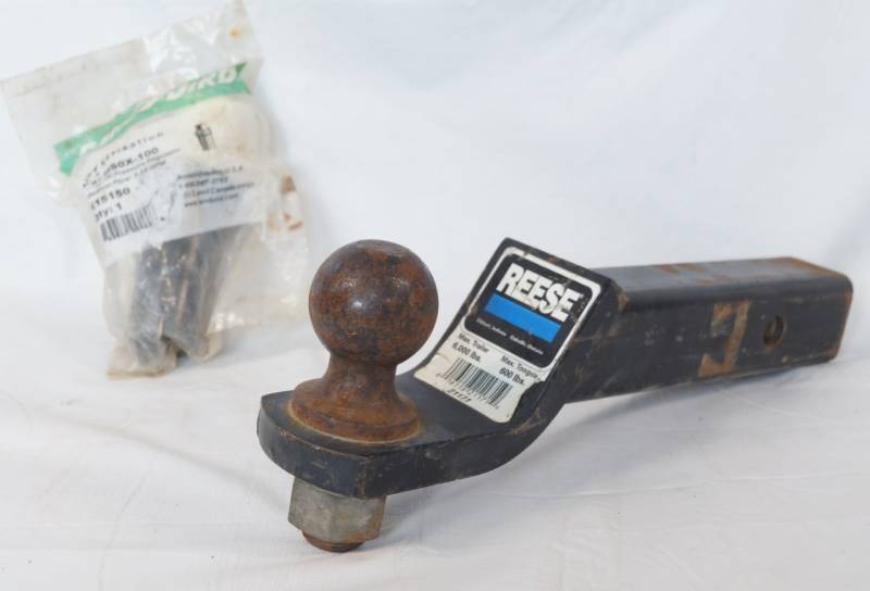 lot 3423 image: Reese 2 Inch Ball Hitch And A Rainbird Pressure Regulator Medium Flow New In Bag