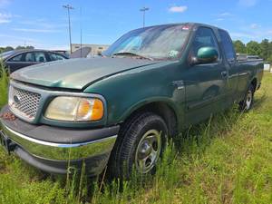 lot 20350 image: 1999 Ford F150 - GREEN