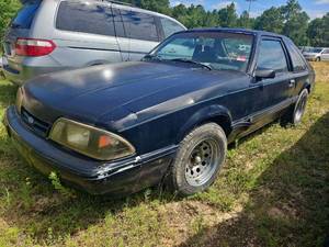 lot 20376 image: 1989 Ford Mustang - BLACK