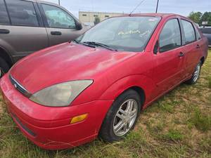 lot 20369 image: 2003 Ford Focus - RED