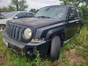lot 20394 image: 2008 Jeep Patriot - BLACK