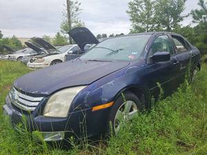 lot 20395 image: 2007 Ford Fusion SE - BLUE