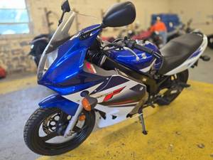lot 16443 image: 2009 Suzuki GS500E- BLUE