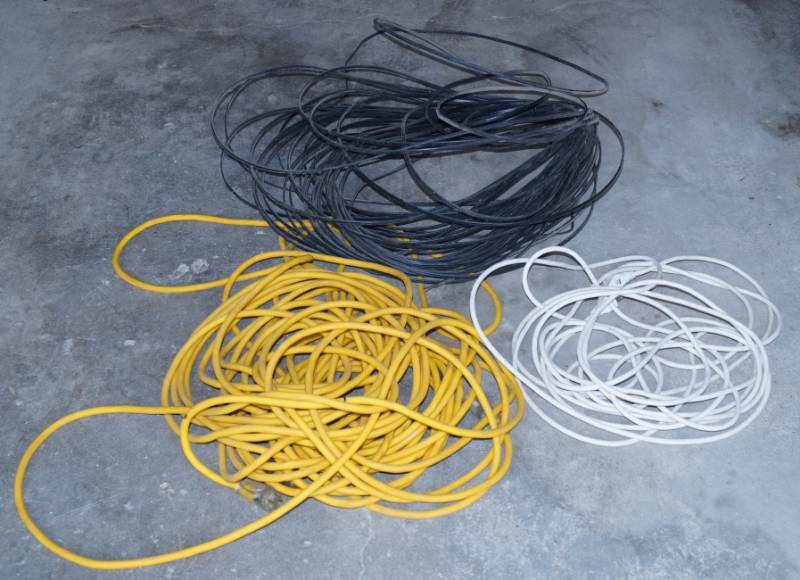 lot 2491 image: Lot of 2 Ext. Cords and Black Coaxial Wire