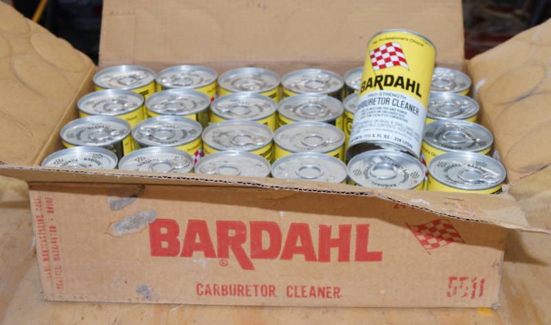 lot 2506 image: Case of BARDAHL - PRO-Strength Carburetor Cleaner - Full Box