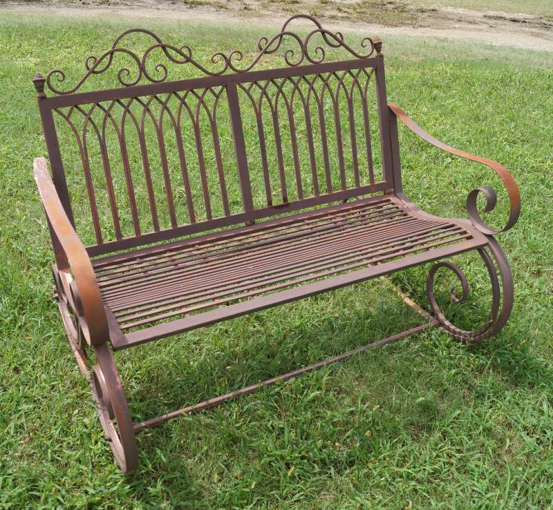 lot 2548 image: Metal Ornate Rocking Lawn Bench