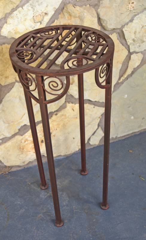 lot 2551 image: Metal Ornate Plant Stand  Table