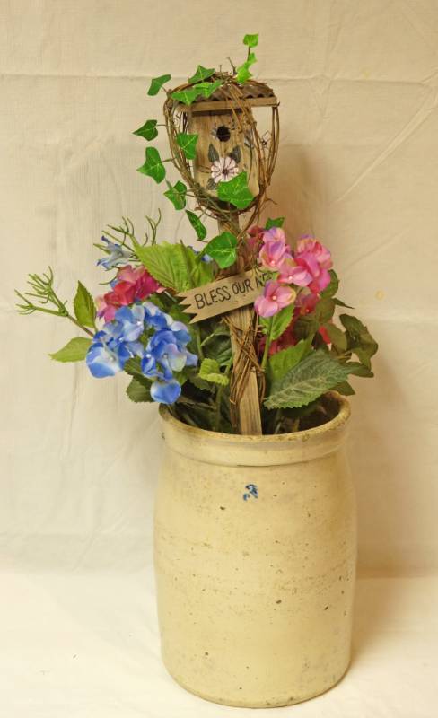 lot 2562 image: Vintage 3 Gallon Crock with pretty faux flowers