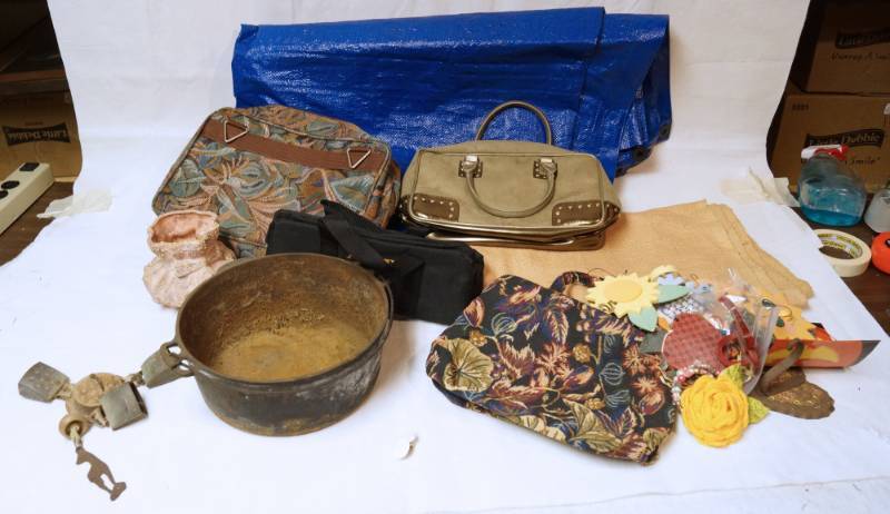 lot 2576 image: Vintage Cast Iron Cook Pot, Handy Blue Tarp, Nice and Clean Travel Bags and More See Pics