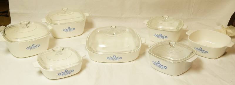 lot 2591 image: Lot of 7 Corning Ware Baking DIshes with 6 Glass Lids WOW Remember these