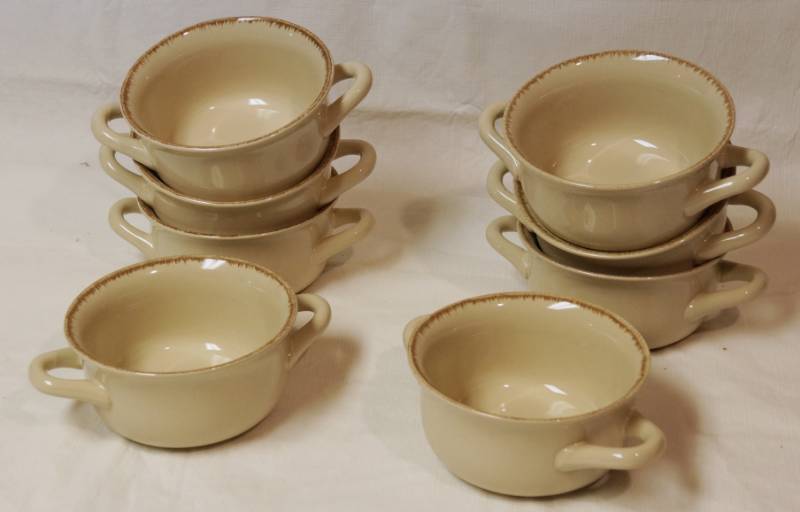 lot 2594 image: Lot of 8 Awesome 2 Handled Soup Bowls - No chips, no cracks - Microwave, Freezer, Oven & Dishwasher Safe NICE