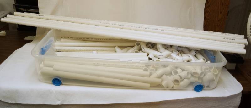 lot 2616 image: CRAFT SHOW BOOTH FRAME - PVC Pipe and Corners See pics for Length - Set up or re-purpose