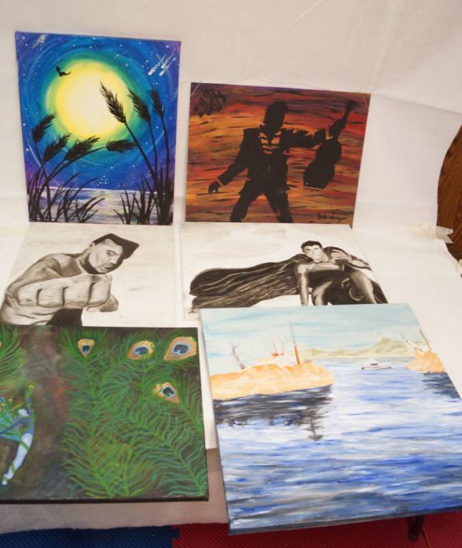 lot 2652 image: Lot of 6 Pieces of Wall Art and Paintings - see pics for measurements- various themes - WOW