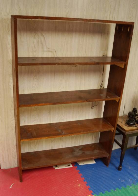 lot 2663 image: Wood Book Shelf