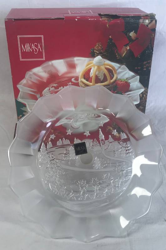 lot 3458 image: Mikasa CRYSTAL made in Germany  - Sold at Dillards - Silent Night