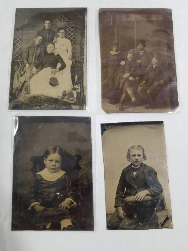 lot 8004 image: Lot of 4 TinTypes - Vintage Photograph Potraits