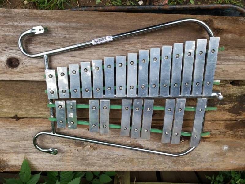lot 8065 image: Jen-Co A-440 Xylophone