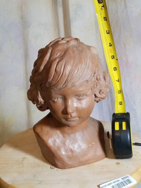lot 8093 image: Local Sculptor Babs Mellor Signed Original Roughly 9-10 Tall  Young Womans Bust (Heavy)