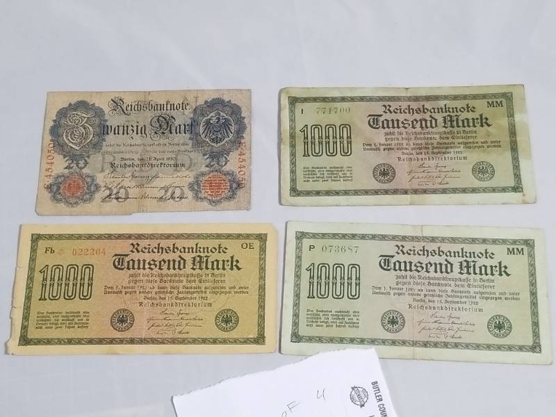 lot 8122 image: Lot of 4 German Marks (1) 20 mark 1914 (3) 1000 Mark 1922