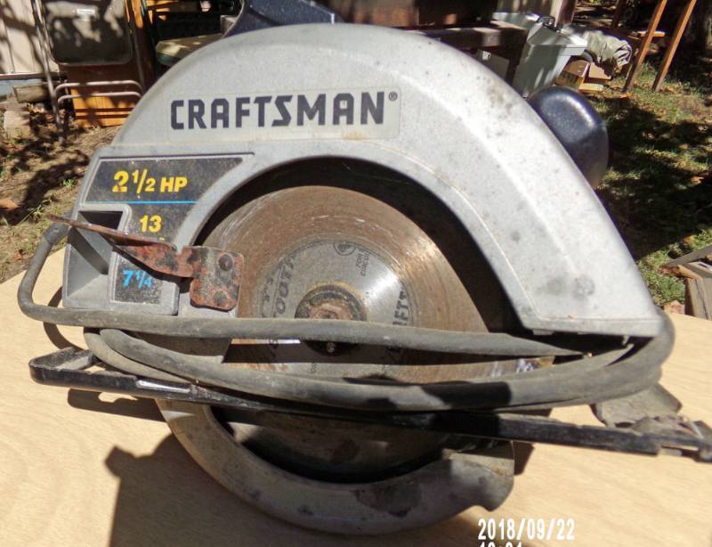 lot 9033 image: craftsman skill saw - works