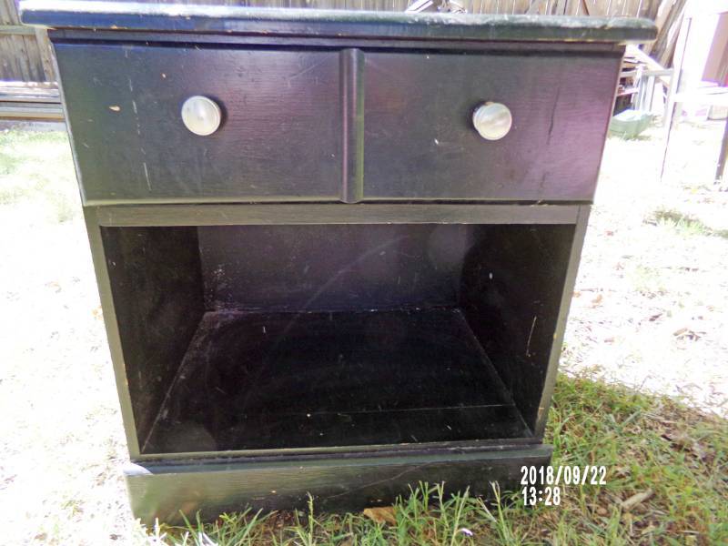 lot 9043 image: bedside table with drawer