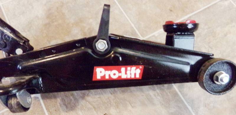 lot 9068 image: pro lift floor jack