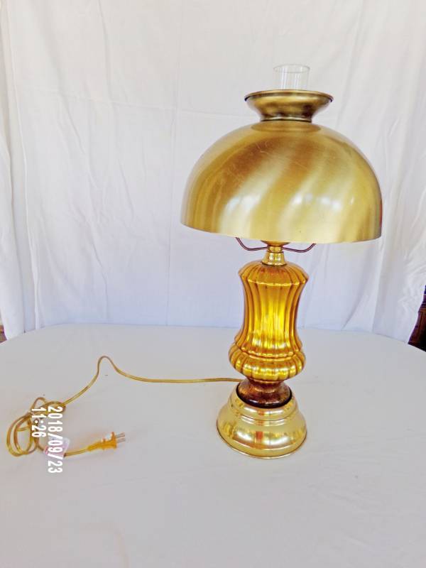 lot 9074 image: vintage brown glass lamp