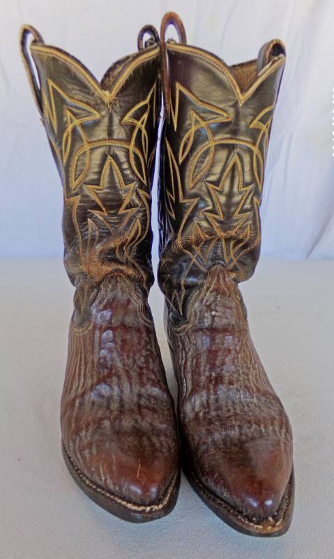 lot 9080 image: mens size 9 western boots