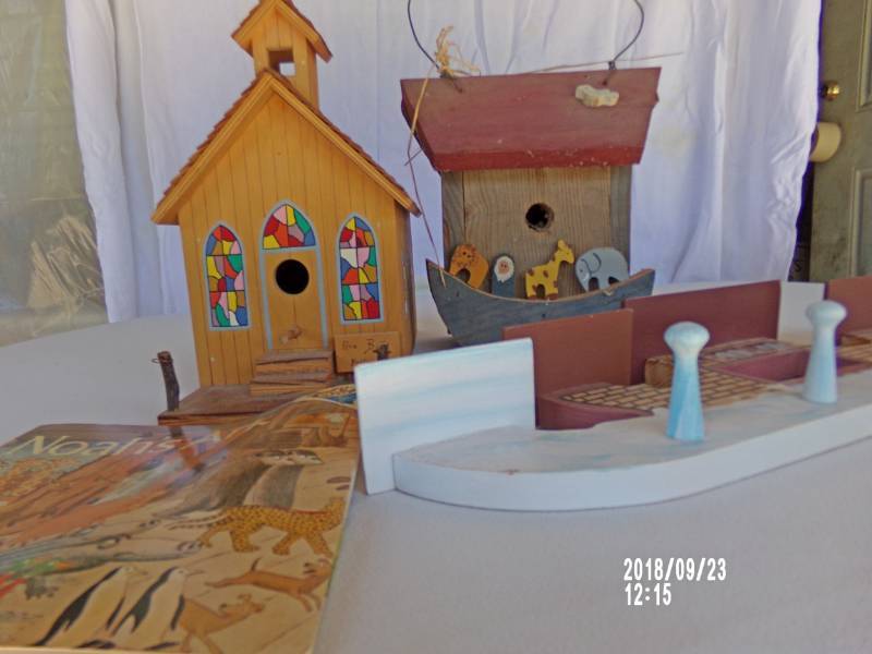 lot 9088 image: noahs ark bird houses and coat hanger
